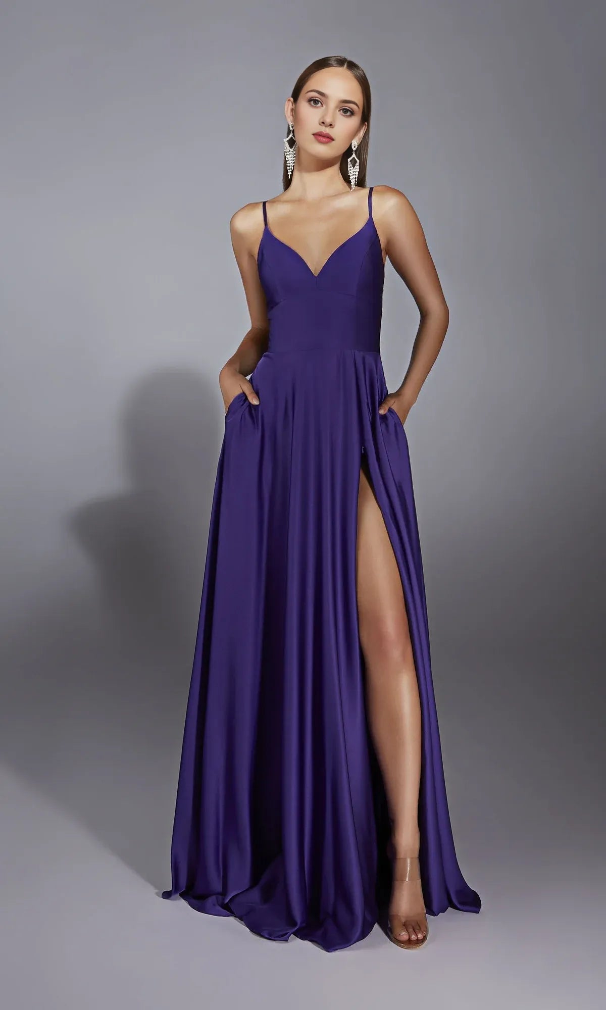 Robe Weitese classique trapèze sans manches, col en V, dos nu, satin violet, traîne courte